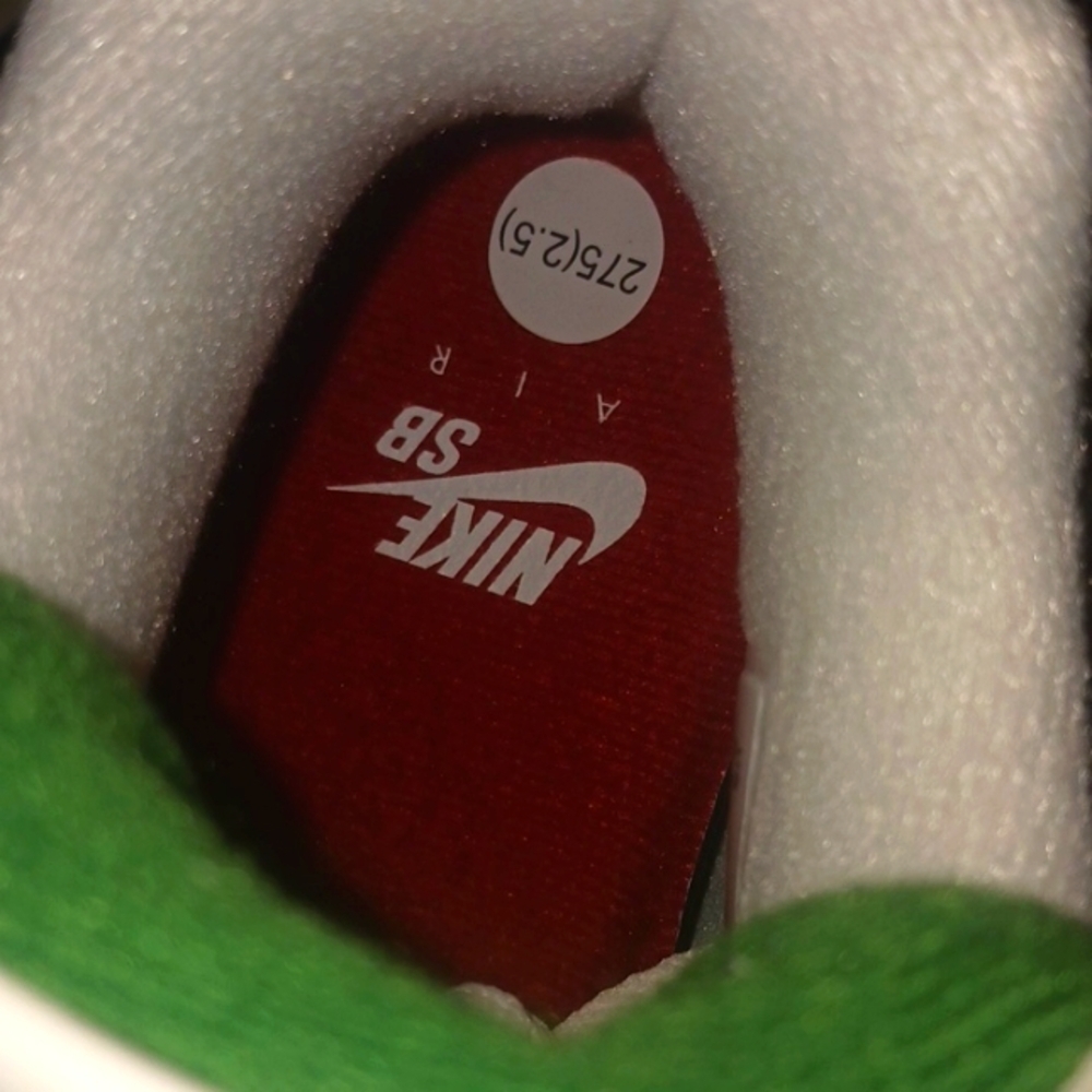 AIR JORDAN 4 RETRO SP SB4 - Picture 7 of 8